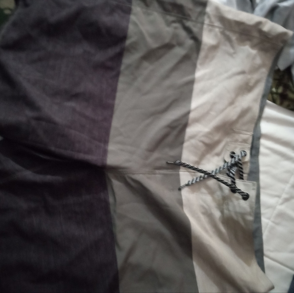 Hurley shorts nwt - Picture 2 of 2